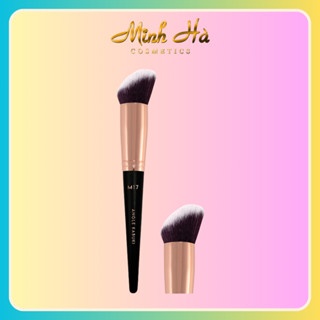 Cọ tạo khối đầu xéo Vacosi Angled Kabuki Brush M17 thiết kế tối ưu dễ tán kem nền và tạo khôi
