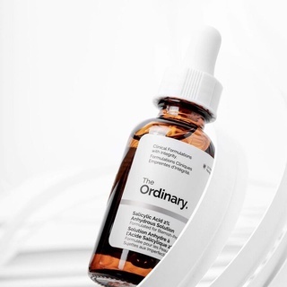 Serum The Ordinary Salicylic Acid 2% Anhydrous Solution 30ml giúp giảm mụn và se khít lỗ chân lông