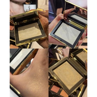 Phấn phủ dạng nén Nars Gold Dust Light Reflecting Setting Powder Pressed 10g tạo hiệu ứng mịn màng căng mượt