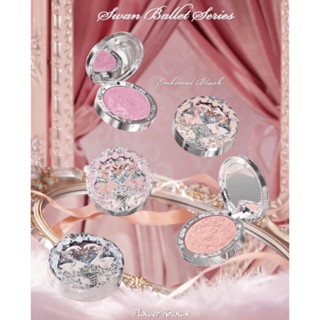 Phấn má hồng Flower Knows Swan Ballet Series Embossed Blush 5g chất phấn mịn lì dễ tán
