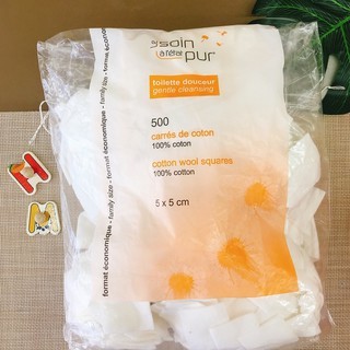 Bông tẩy trang Pháp Tetra Medical Cotton Wool Squares 600 miếng mềm mịn và dai, không bị xù lông