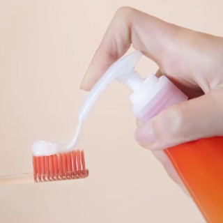 Kem đánh răng LG Perioe Pumping Herb 285g dạng gel loại bỏ thức ăn dư thừa hơi thở thơm mát