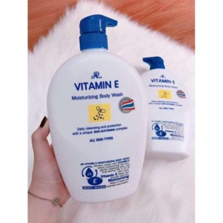 Sữa tắm Vitamin E Moisturizing Body Wash 800ml dưỡng ẩm và giúp da sáng mịn
