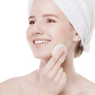 Nước hoa hồng Bielenda Skin Clinic Professional Anti Age Super Power Mezo Tonic xanh lá 200ml dành cho da dầu mụn