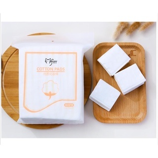 Bông tẩy trang FM Cotton Pads 222 miếng làm sạch sâu từ bên trong làn da