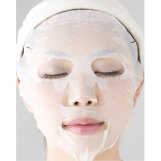 Mặt nạ giấy 3W Clinic Fresh Mask Sheet 23ml cung cấp độ ẩm dưỡng chất chuyên sâu