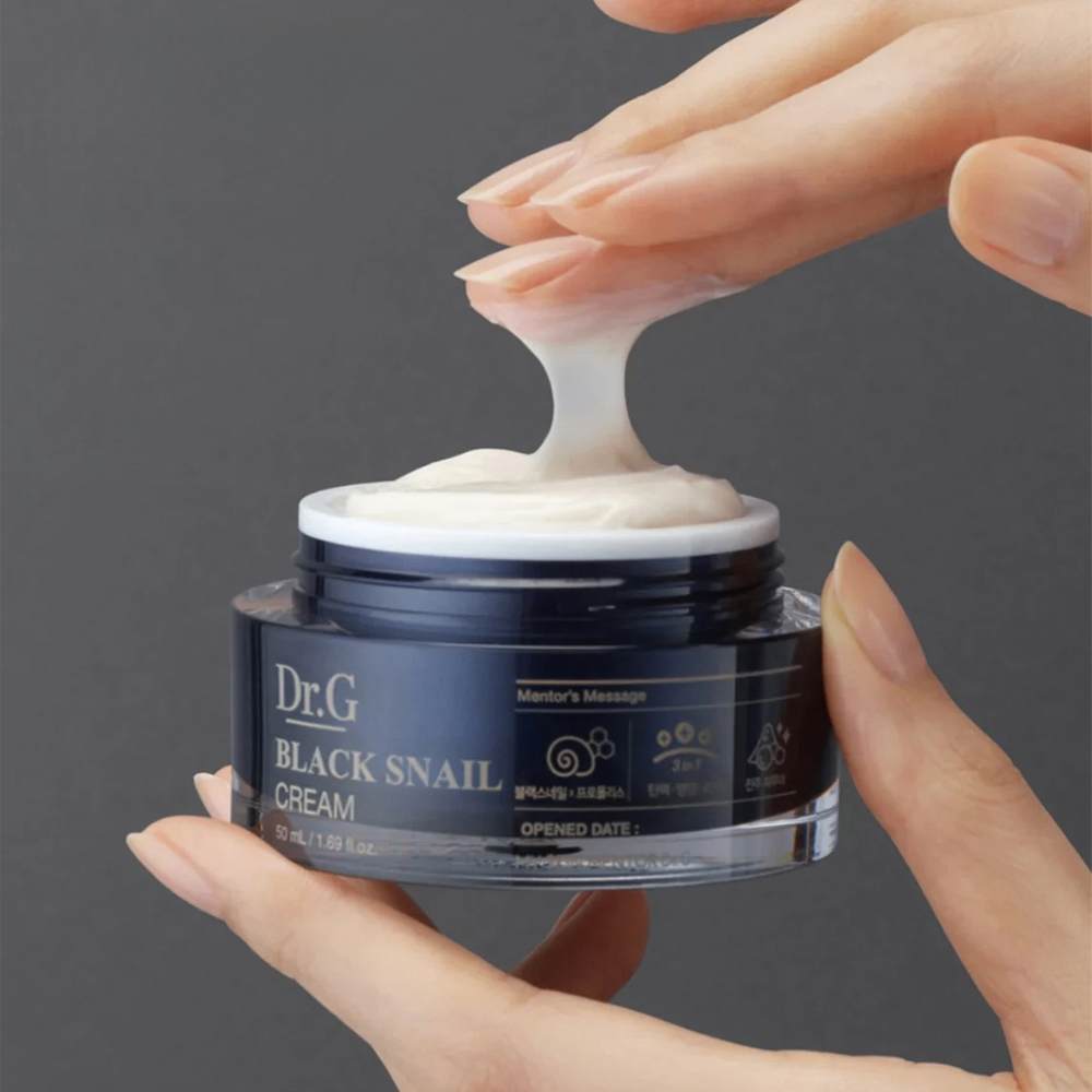 Kem Dưỡng DR.G Black Snail Cream giảm nếp nhăn tăng đàn độ đàn hồi cho da