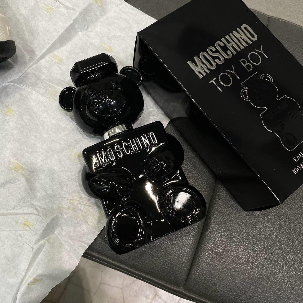 Chiết 10ml nước hoa Moschino Toy Boy EDP 100ml phong cách quyến rũ trẻ trung và đầy táo bạo