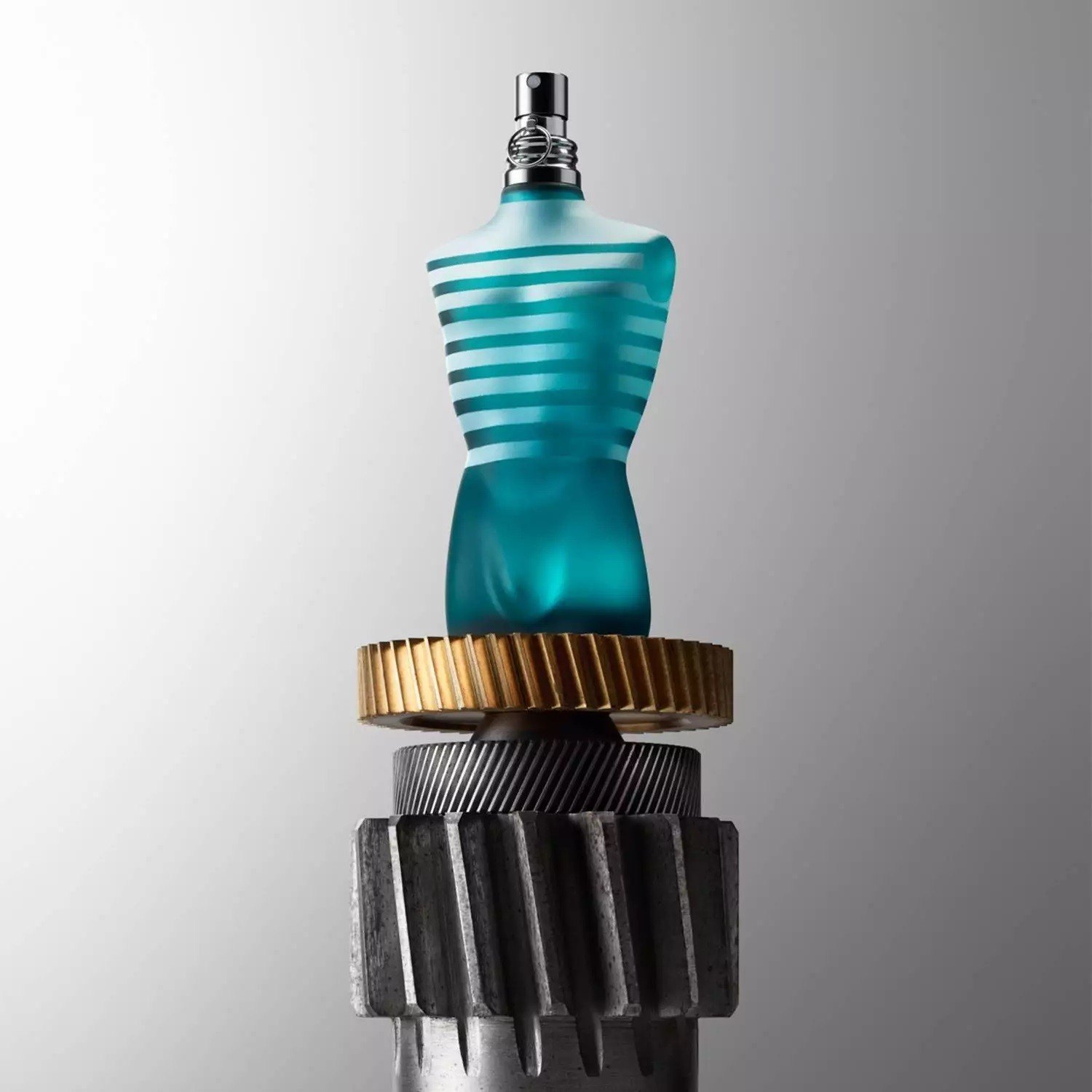 Chiết 10ml nước hoa Jean Paul Gaultier Le Male EDT 125ml phong cách nam tính quyến rũ cổ điển
