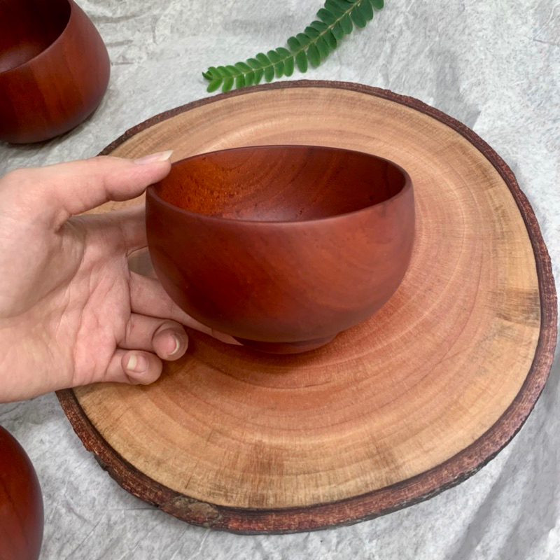 Bát gỗ có đế màu nâu đỏ 11x6cm