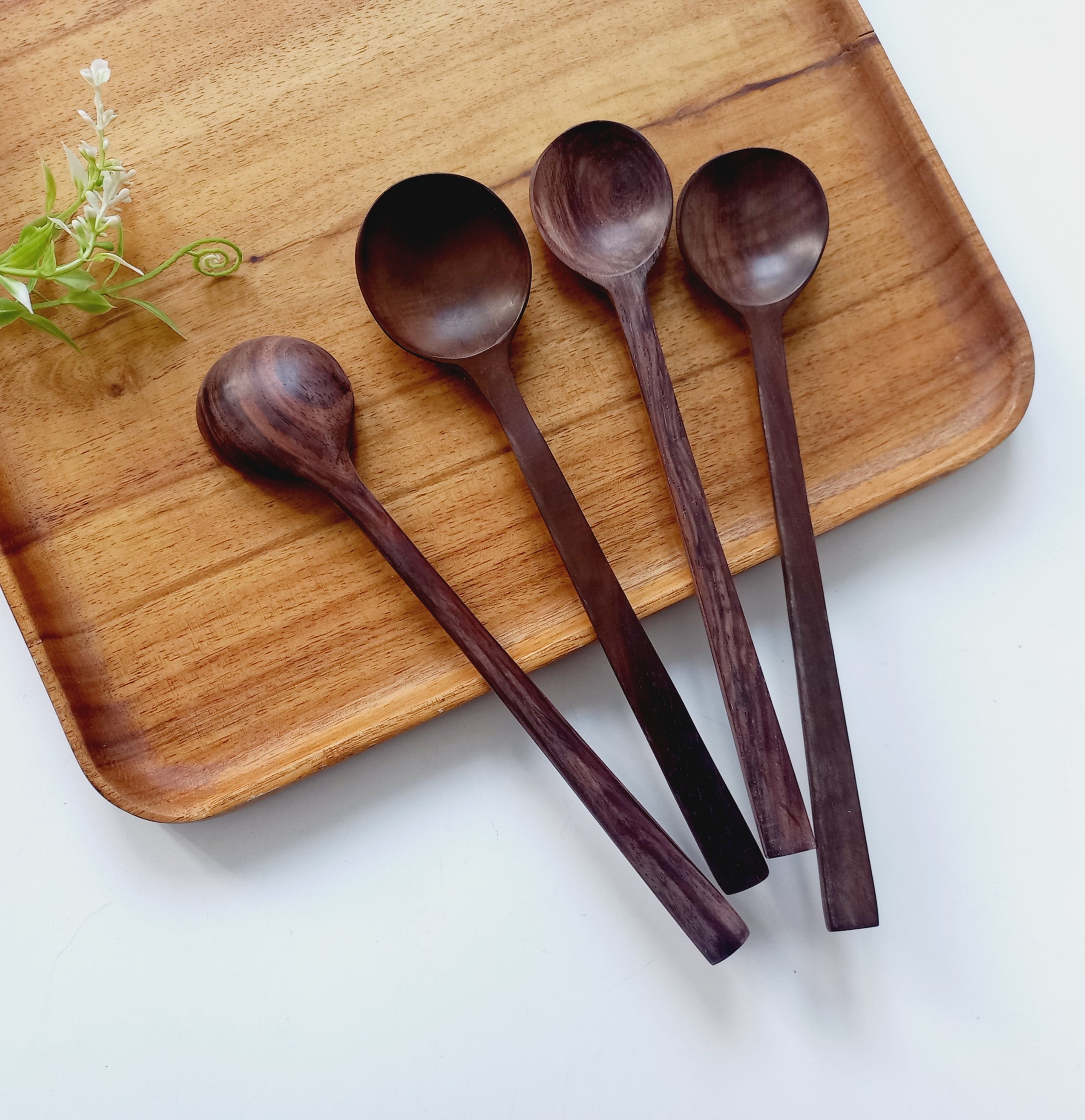 Thìa gỗ trắc miệng tròn 19.5 cm