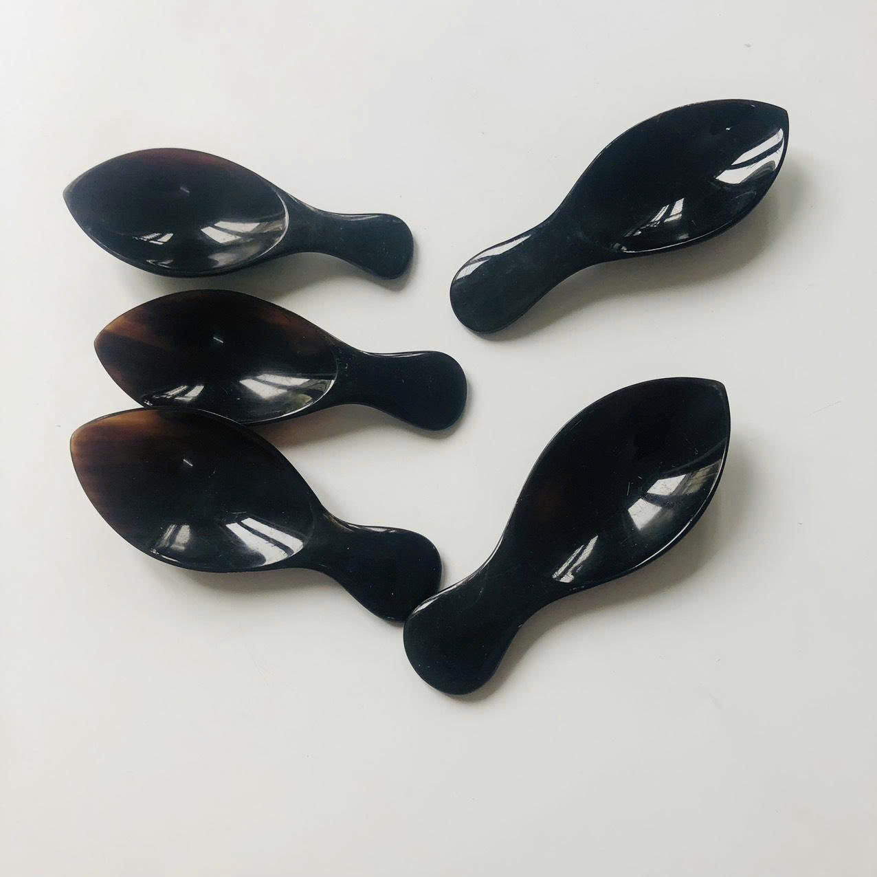 Thìa sừng xúc nhỏ 8cm