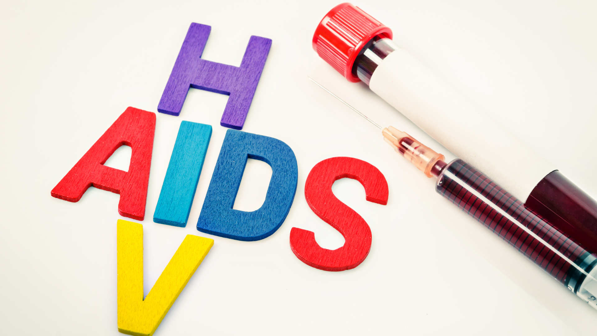 Cac-loai-que-xet-nghiem-HIV-tai-nha-co-dam-bao-chinh-xac-khong-_Thiết kế chưa có tên (6).png