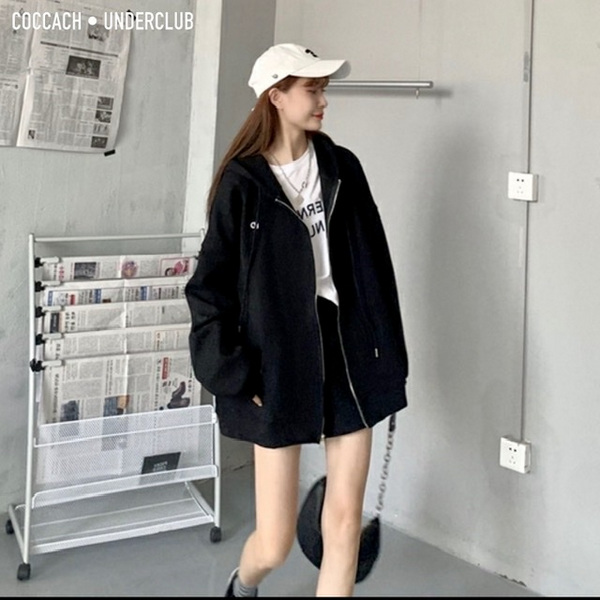 Phối đồ trẻ trung năng động cùng chiếc áo khoác hoodie