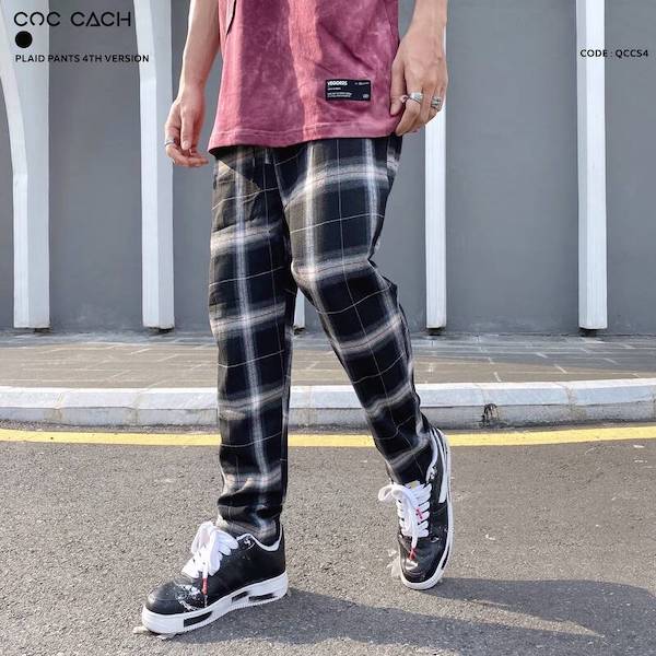 Muôn vàn cách phối đồ cùng kiểu quần dài sọc hot trend hiện nay