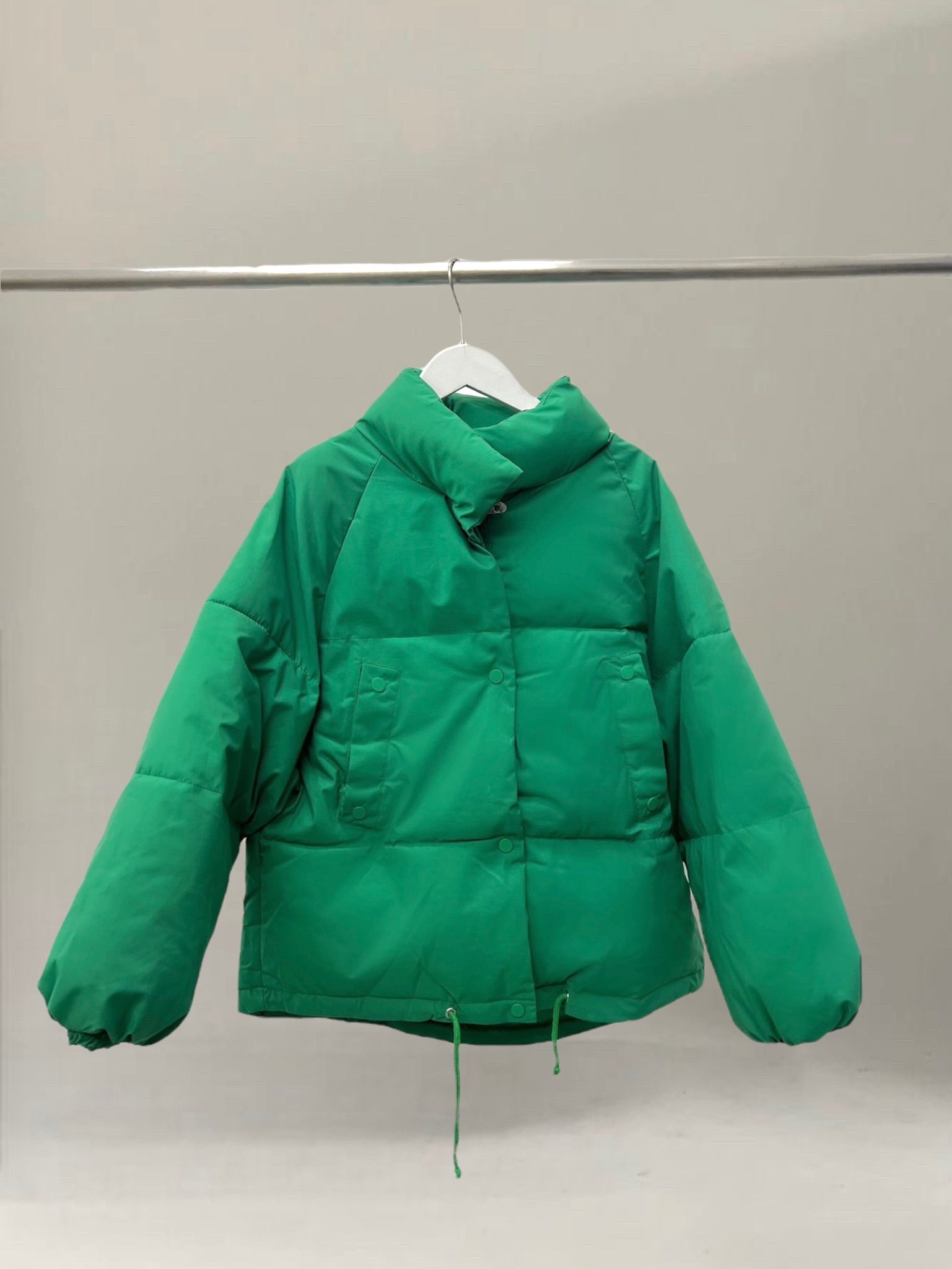 Áo khoác phao unisex basic AK688 - Xanh lá cây - Free size