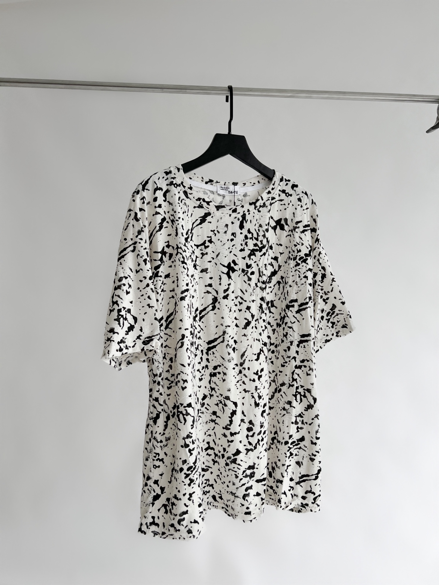 Áo phông len hoạ tiết cao cấp TSS8091 - Trắng - Free size