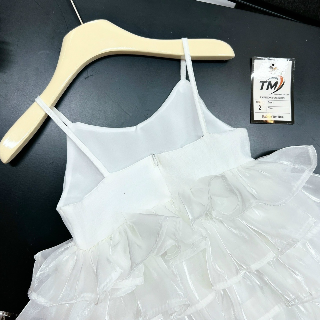 Xả 16-18kg : Váy tầng đen 2 dây mùa hè bé gái HG5