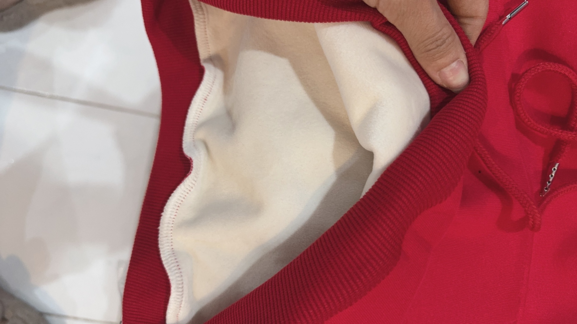 Xả S130 30-35kg , S150 32-36kg: Áo Hoodie nỉ lót nhung Quảng Châu có mũ Đen TG8