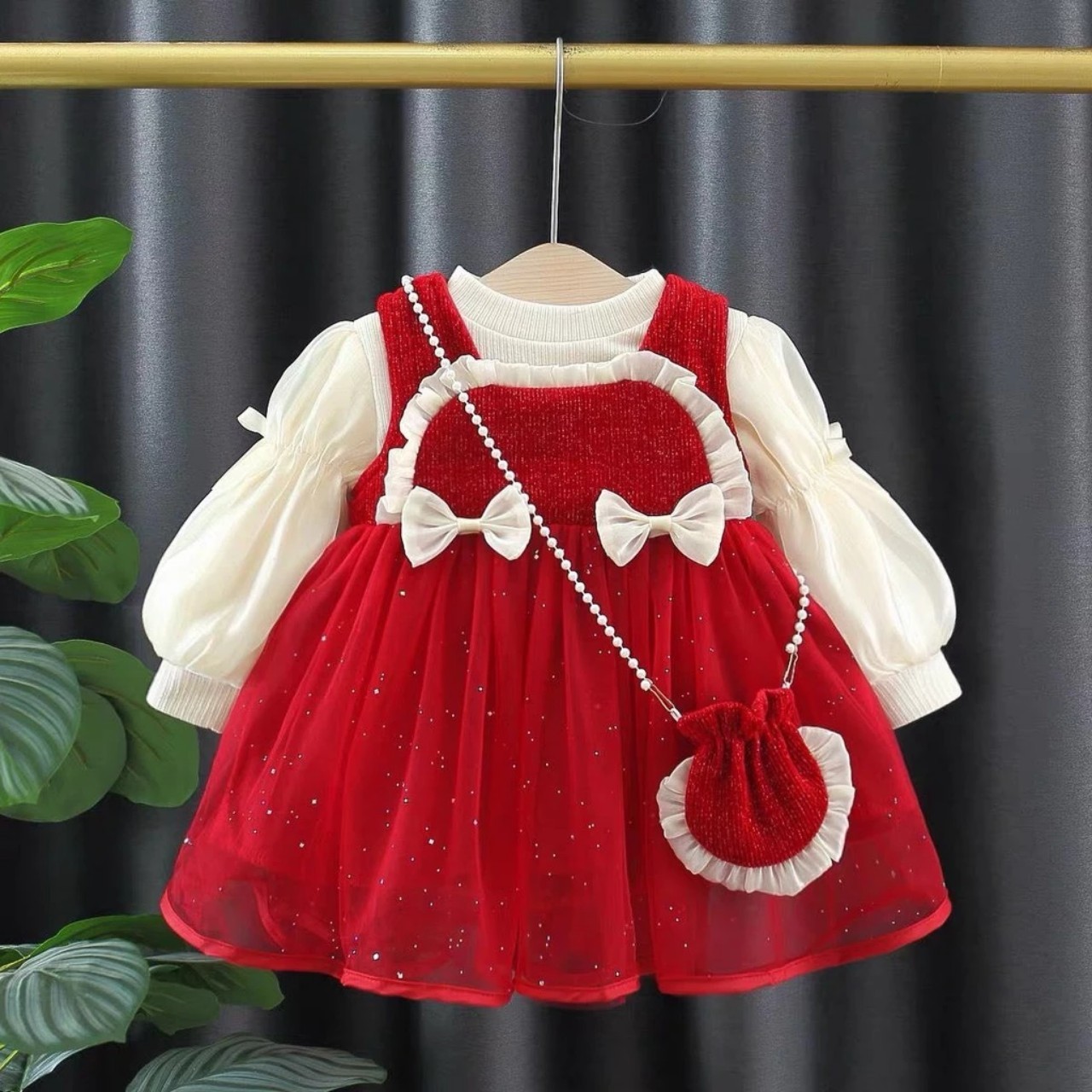 Xả set 3 chi tiết 8-10kg : Váy nhung kèm Áo tăm dày và túi đeo bé gái TG8