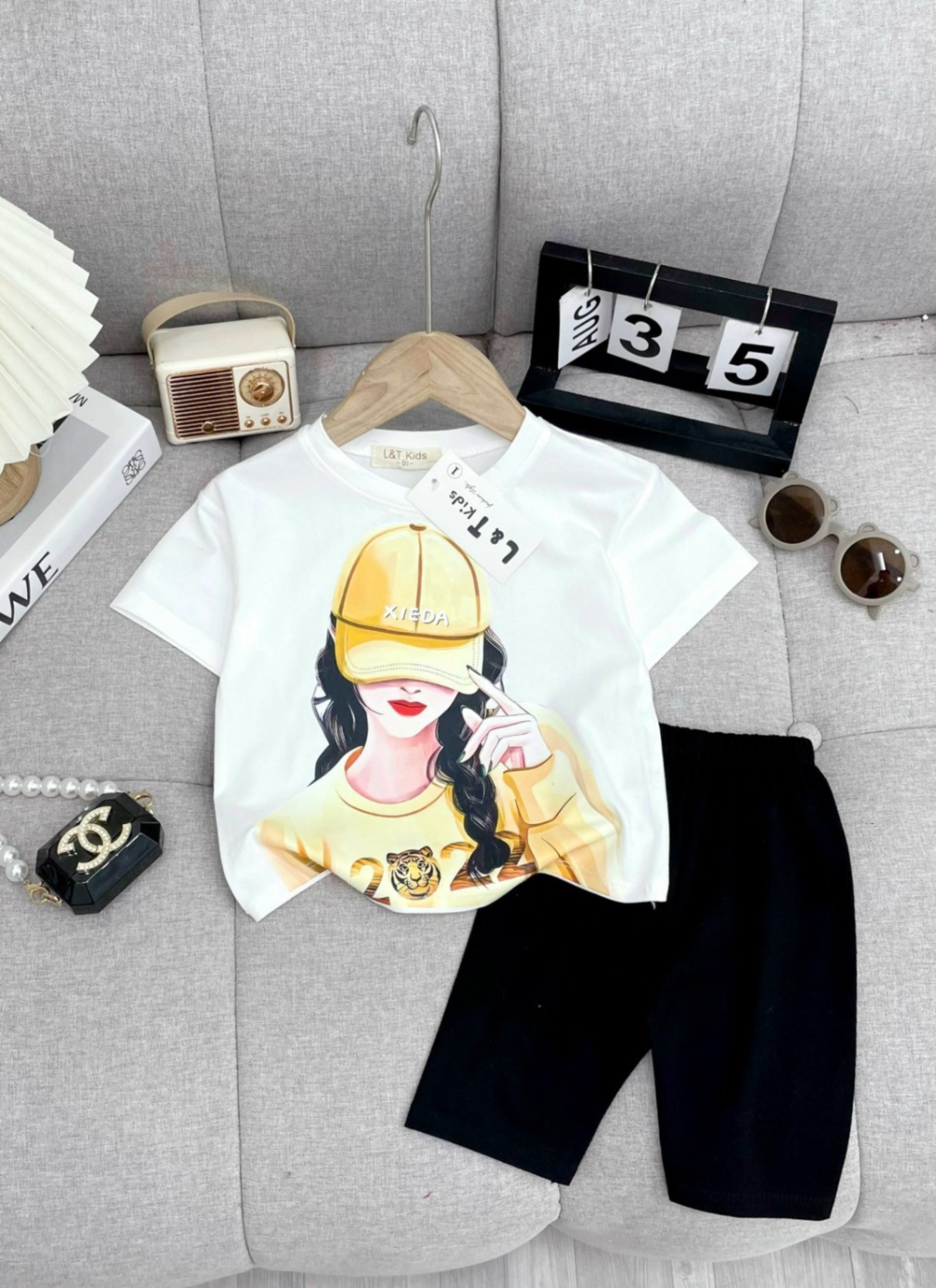 SÉT BỘ ÁO HÌNH CÔ GÁI QUẦN LEGGING CHO BÉ