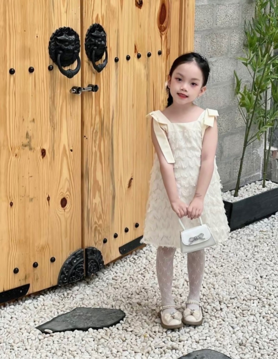 Váy kem lông mượt 2 dây S8 22-24kg Seo #65k