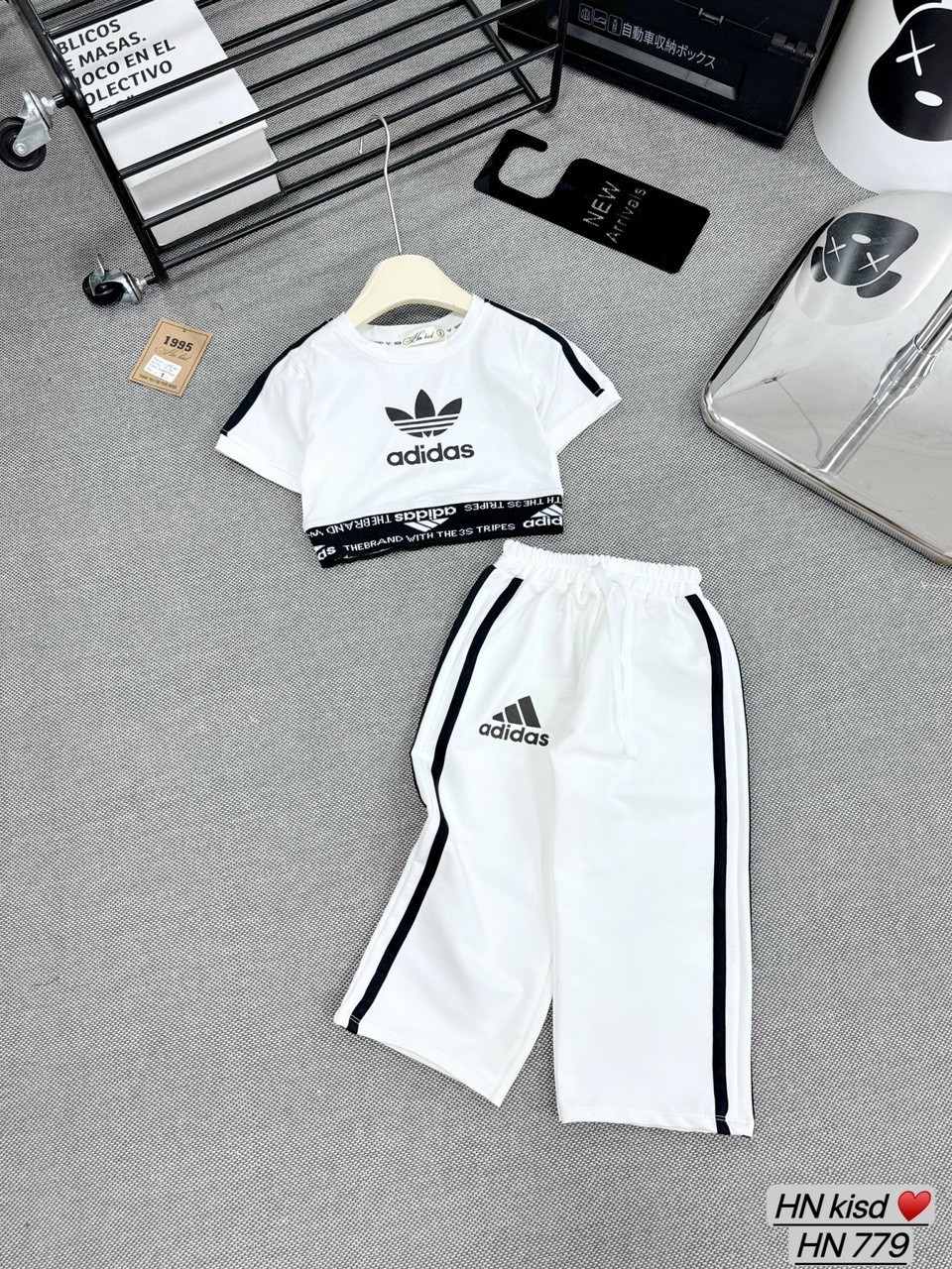 SÉT BỘ ÁO A.DA CROPTOP QUẦN XUÔNG BÉ GÁI