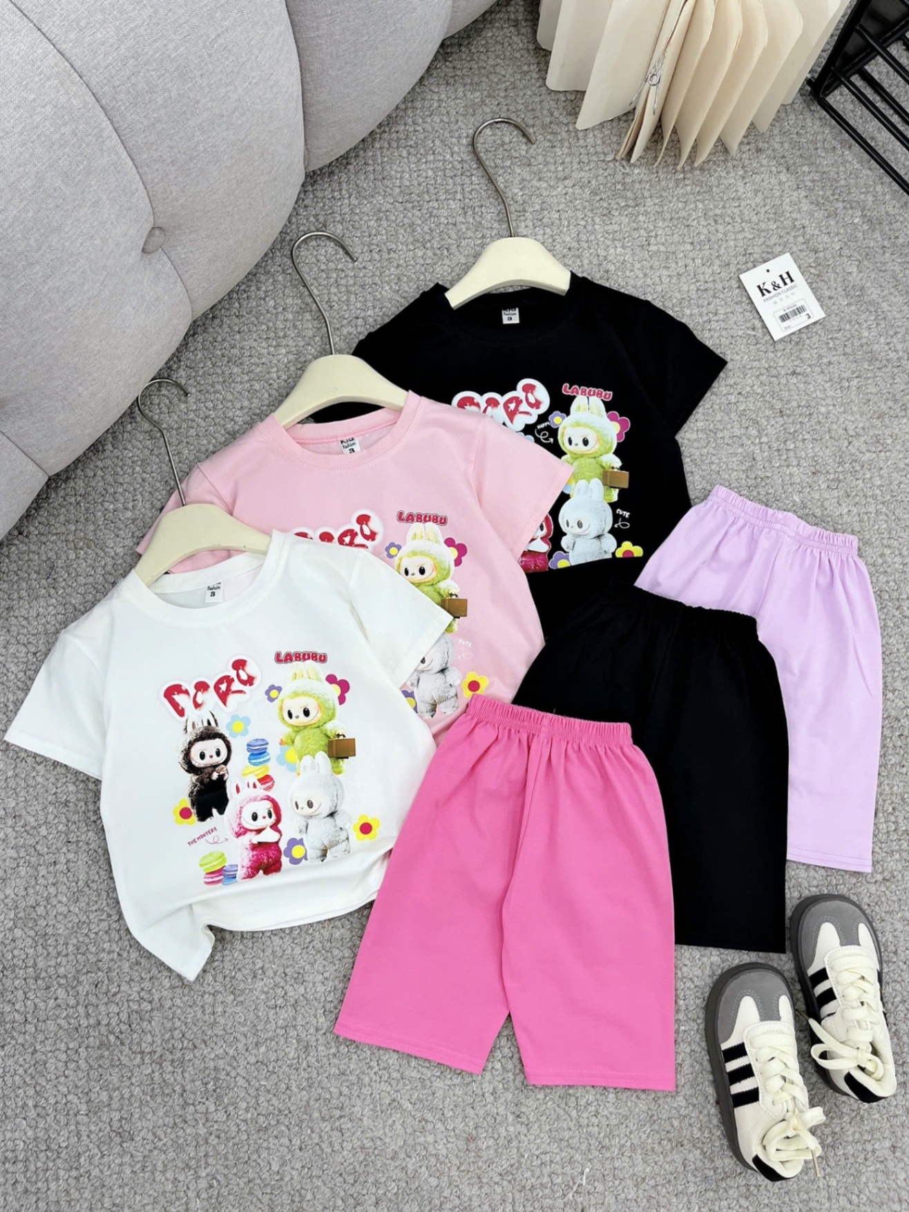 Sét áo labubu quần legging cho bé gái.