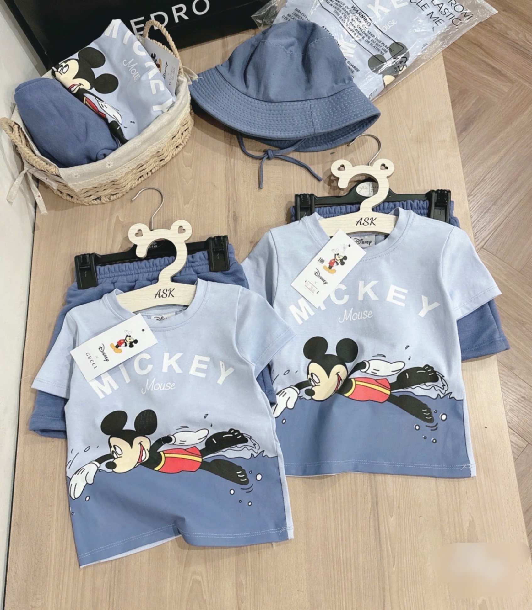 BỘ MICKY COTTON PHỐI NỈ CHÂN CUA XANH KÈM MŨ