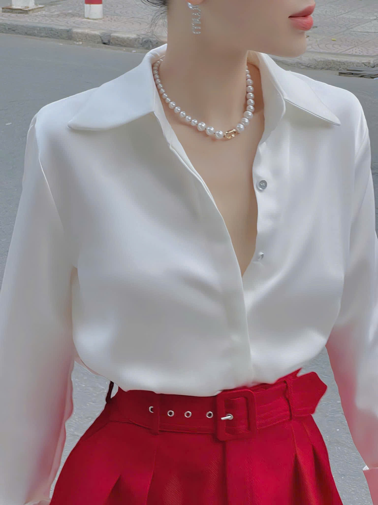 Sét thiết kế - áo sơ mi lụa quần sooc đỏ seo 145k