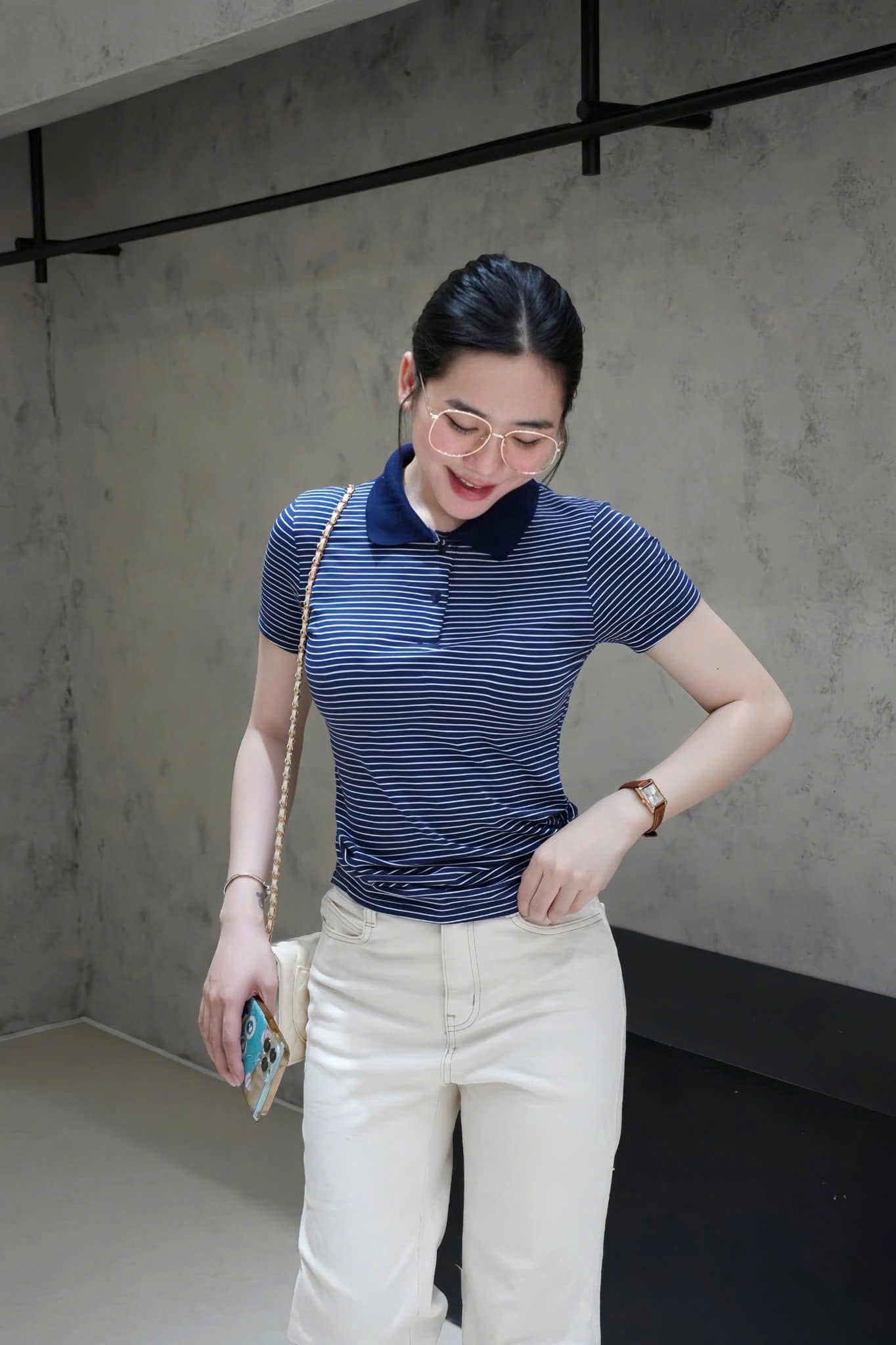 Áo trụ zip kẻ