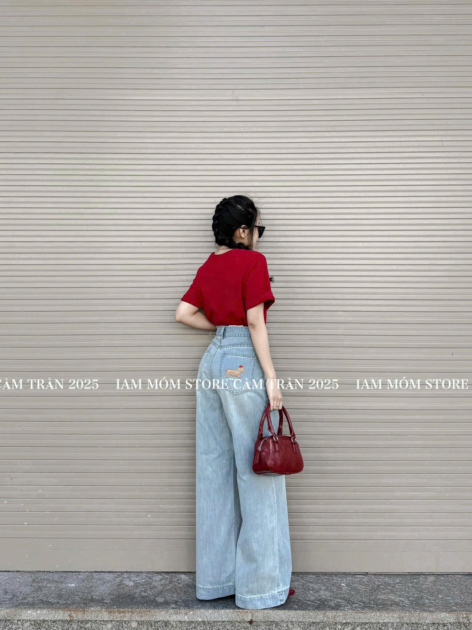 QUẦN JEAN Suông Thêu Chó