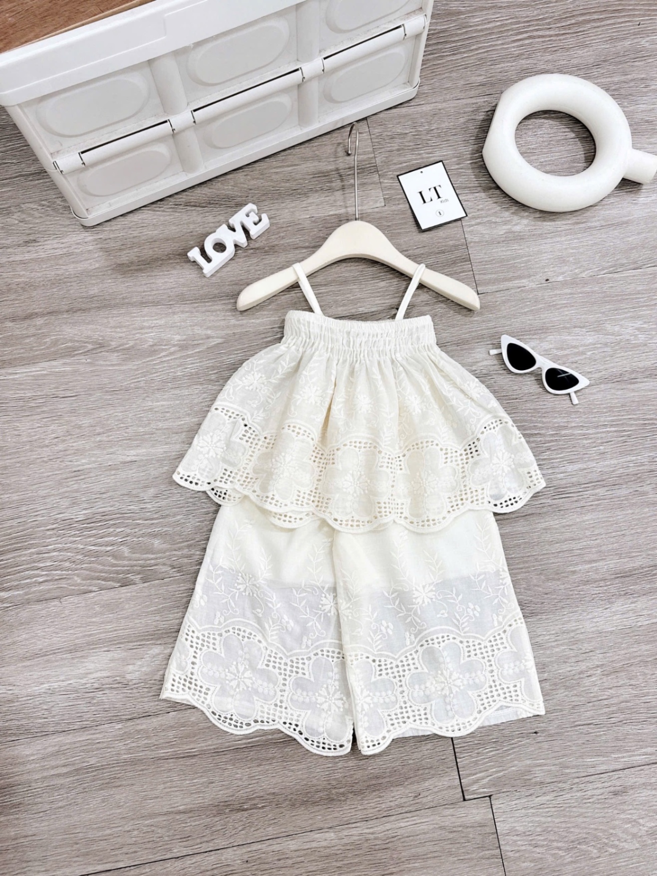 Sét bộ ren 2 dây quần xuông bé gái