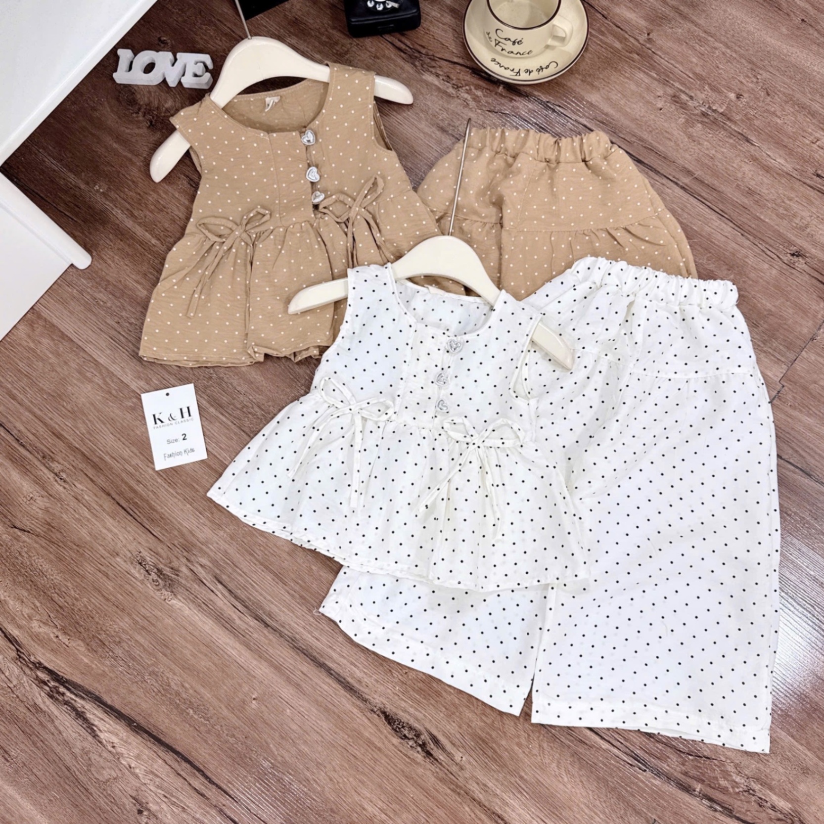 Sét bộ áo babydoll nâu trắng quần xuông bé gái
