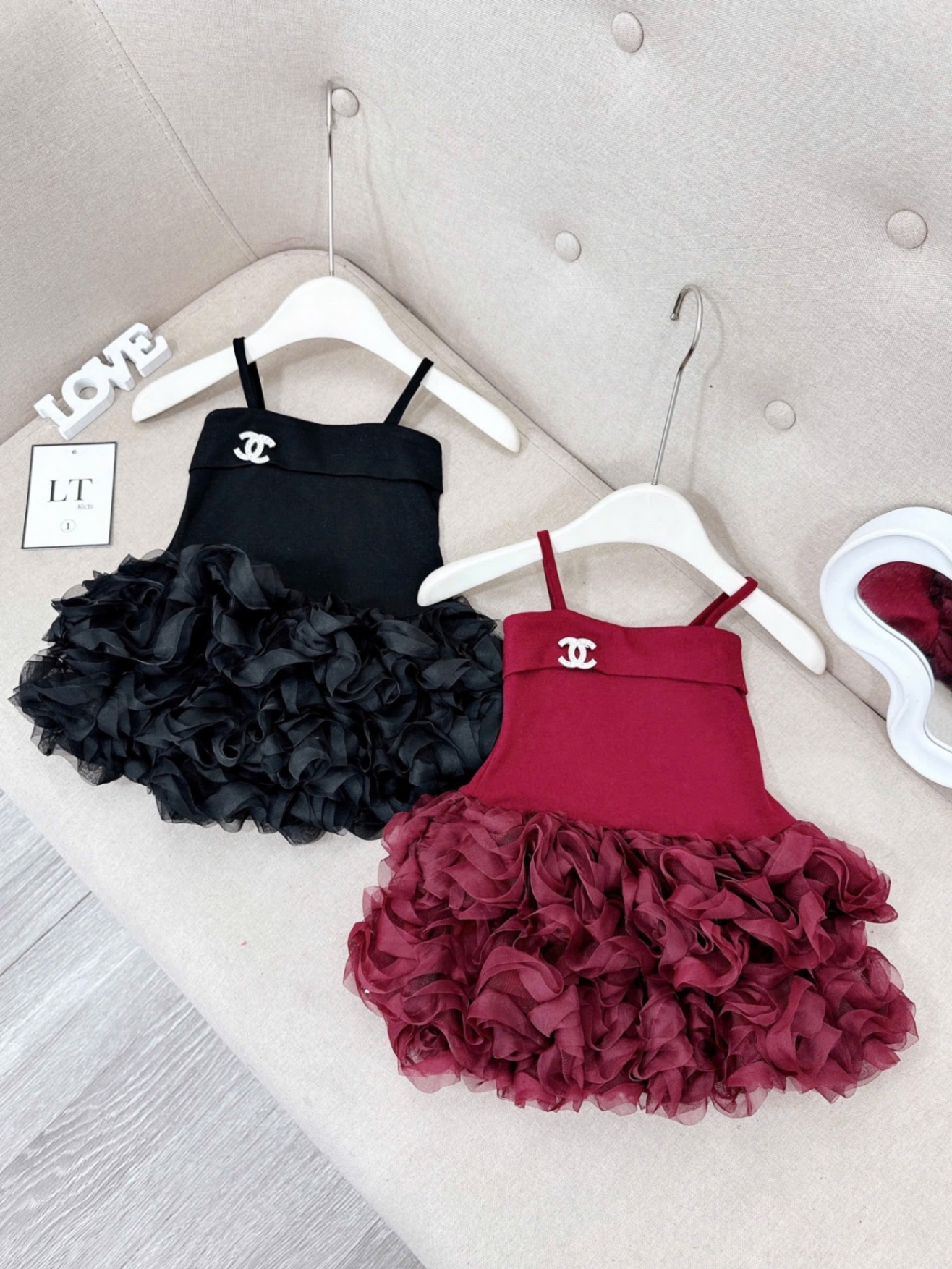 Váy 2 dây thân bồng hoa bé gái