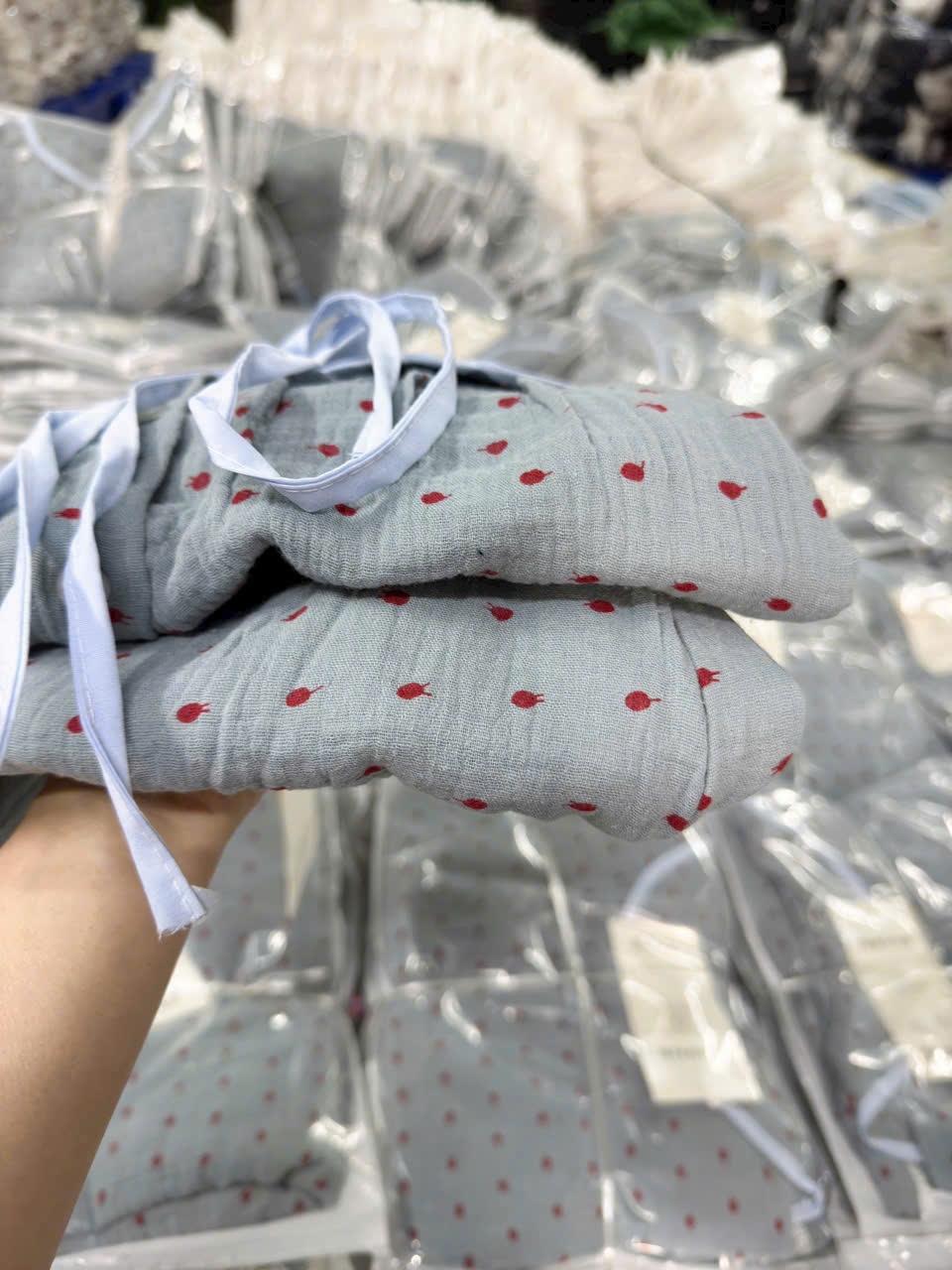 Bộ pizama chấm bi đũi nhăn Em còn 2L-3 xl-3 xxl Seo #115k/b