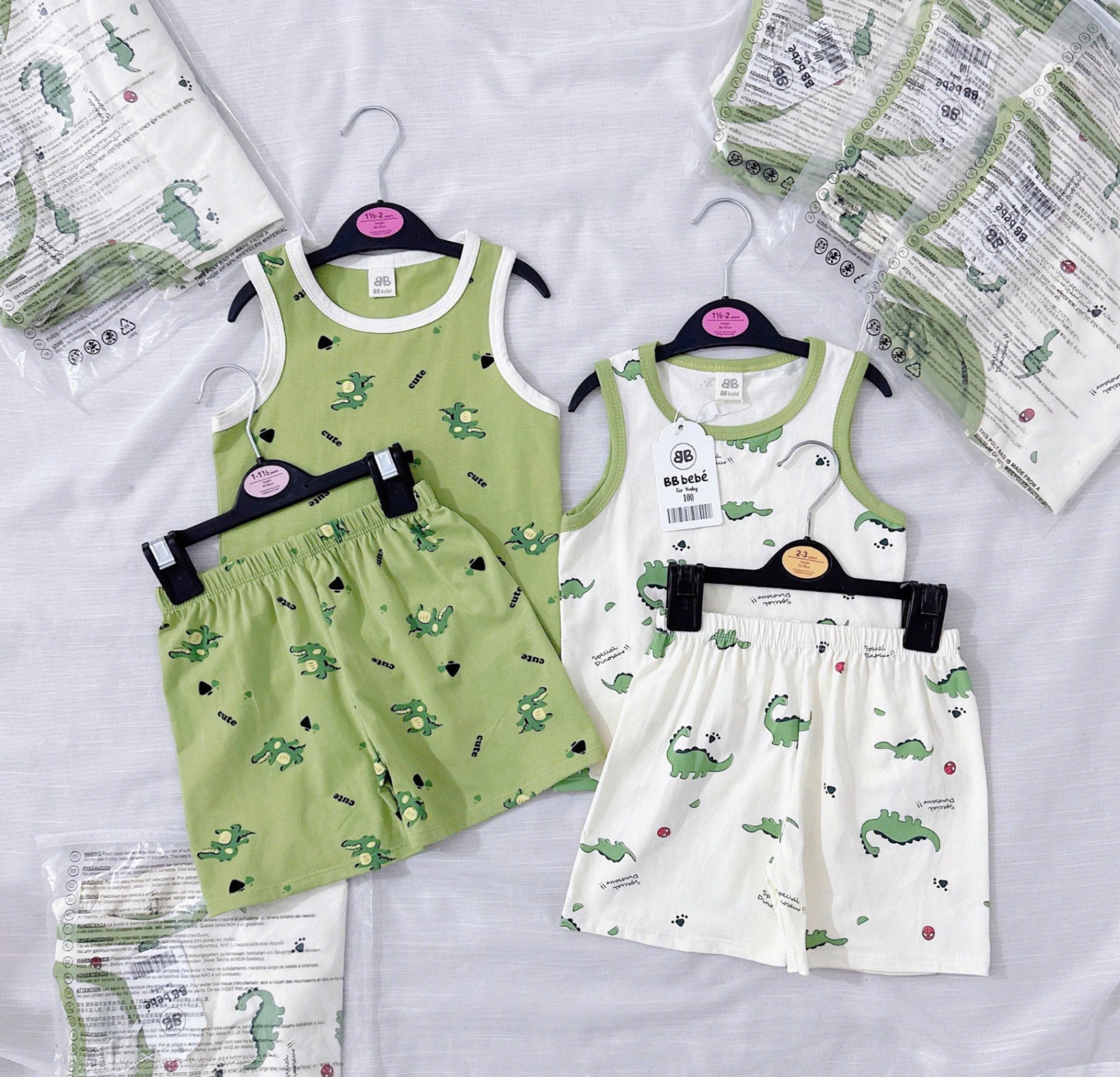 Seo VNXK: Set 2 bộ cotton khủng long sát nách Còn 110-120