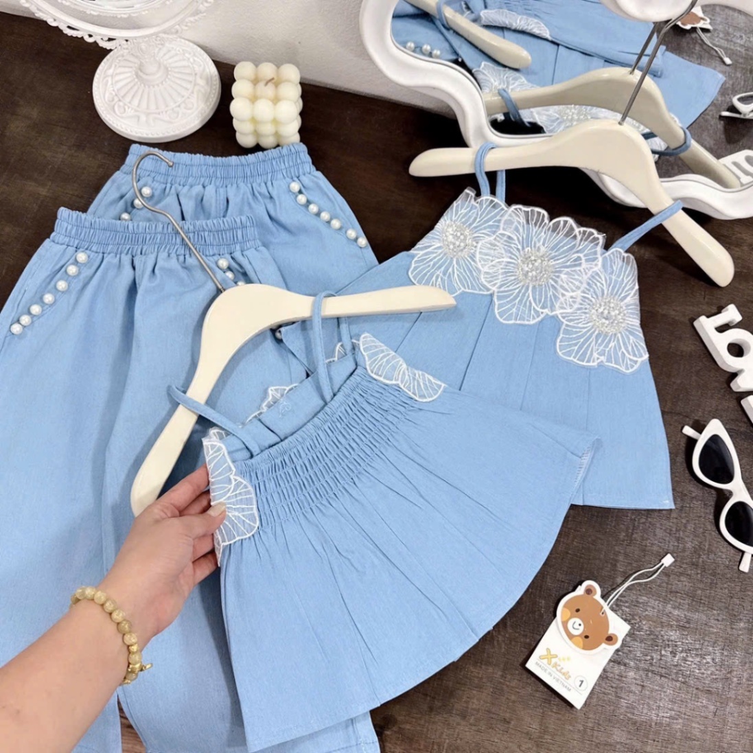 Sét bộ bò mềm 2 dây hoa ép quần xuông bé gái