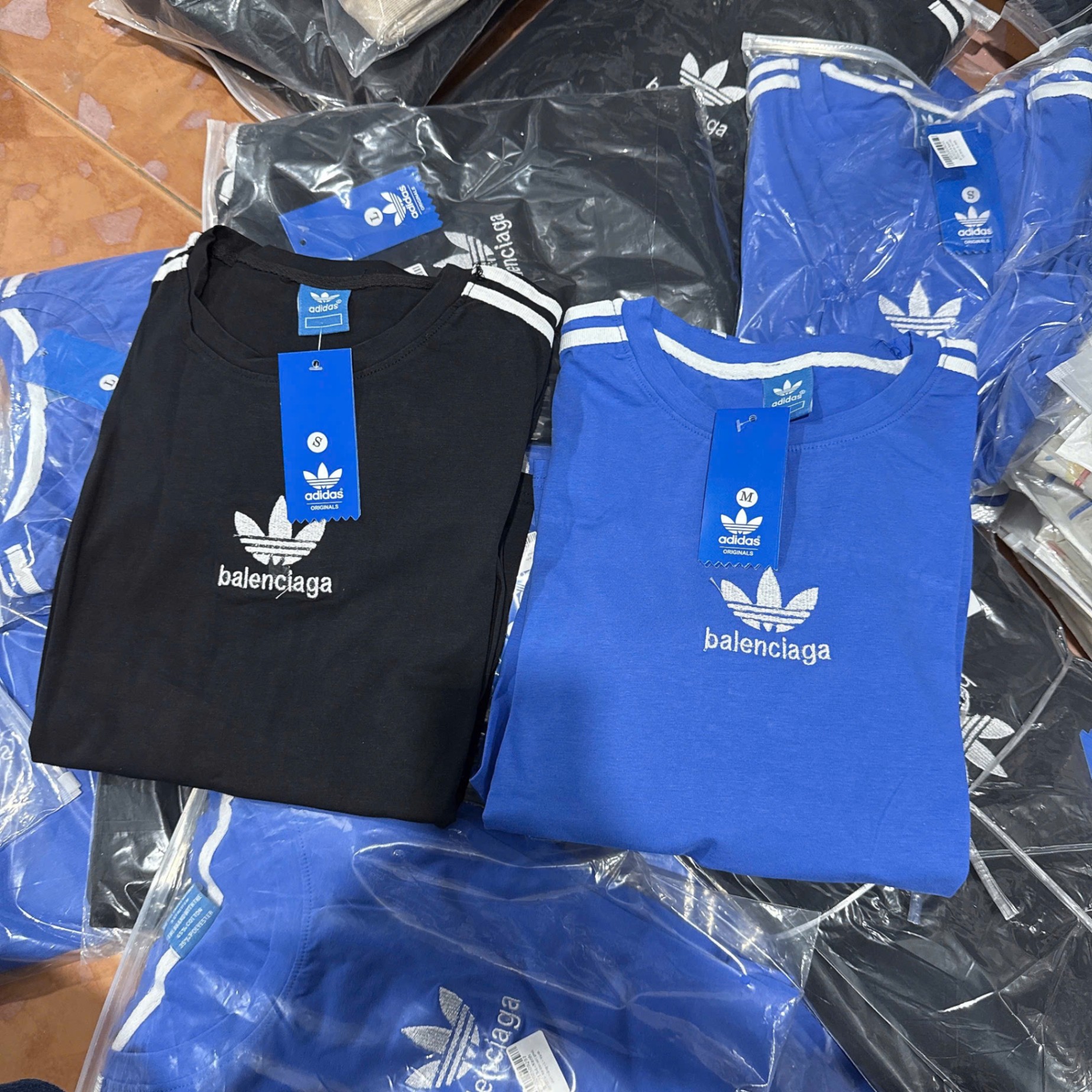 Seo: Bộ cotton Das Em còn 10s-2M Đen còn :2s-3M