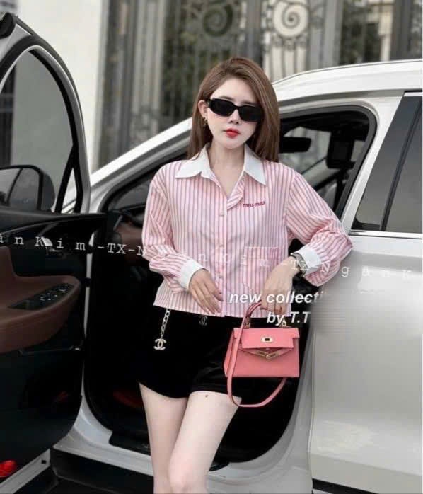 SEO: Sơ mi kẻ hồng Em còn 1s-1L