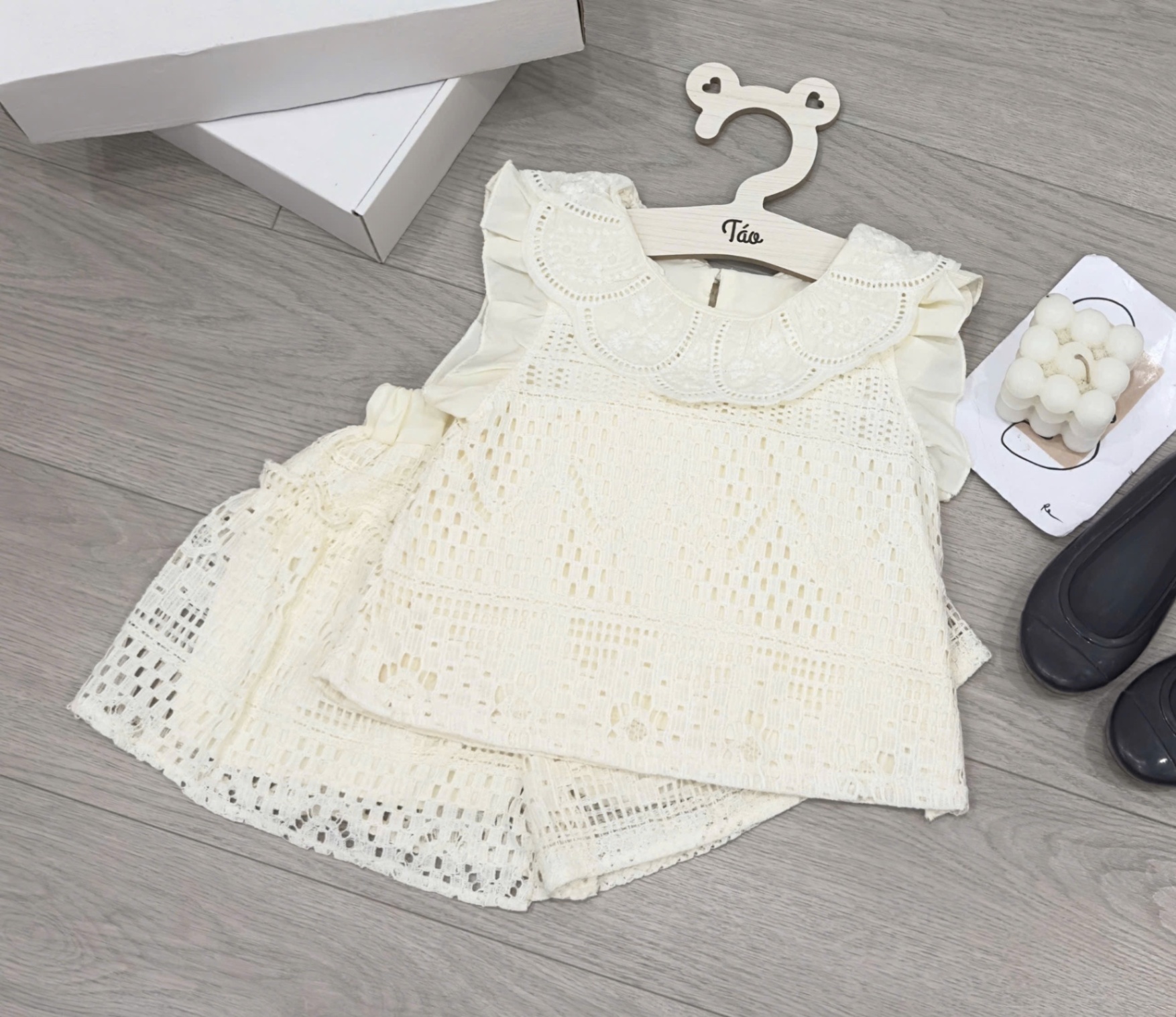 Sét bộ ren cổ tròn tk bé gái