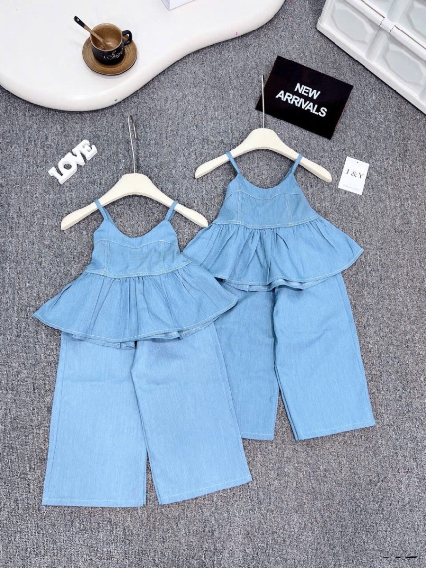 Sét bộ bò giấy 2 dây quần ống xuông bé gái