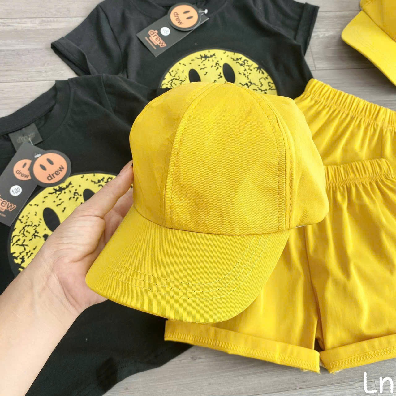SEO VNXK: Bộ daw kèm mũ 27-38kg sale #55k