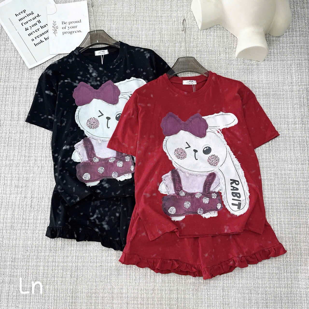 SEO VNXK: Bộ thỏ in loang + hinh thỏ rabits Còn màu đen 120-130-140-150