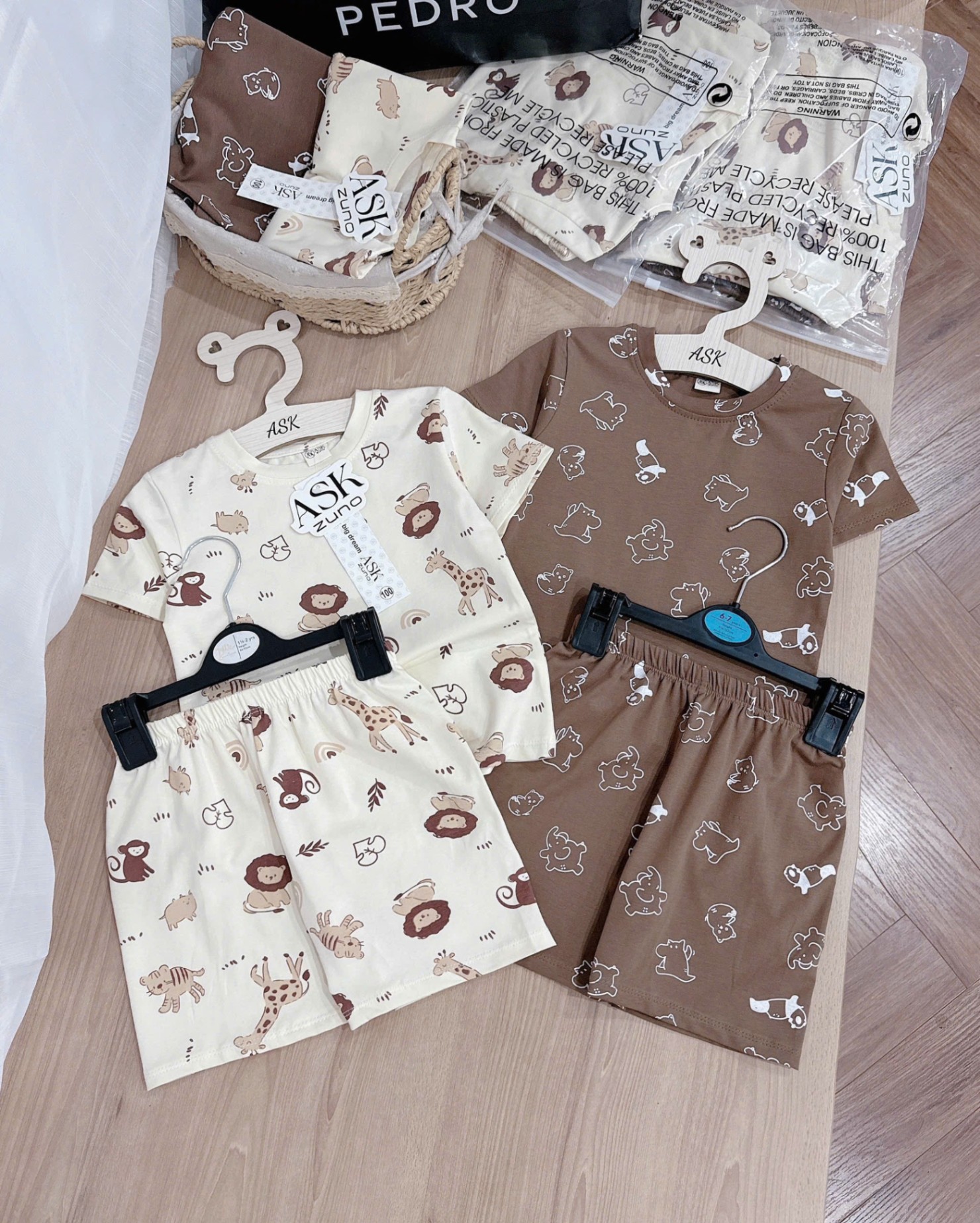 Seo VNXK: Sét 2 bộ cotton động vật E còn 130-140-150