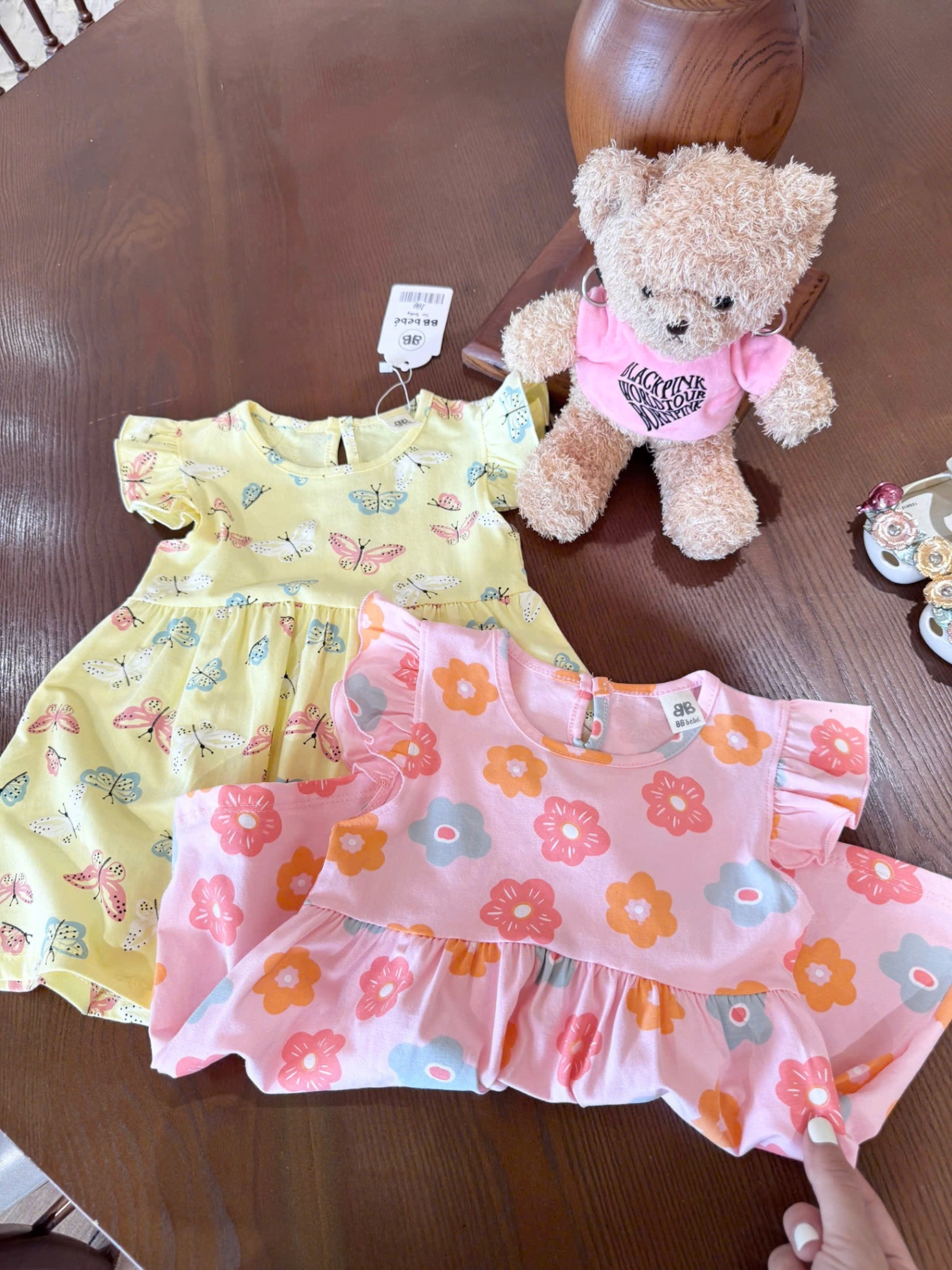 Sét 2 váy hoa bướm cánh tiên Còn sz 120-130-140-150 #100k/2 váy cotton mát