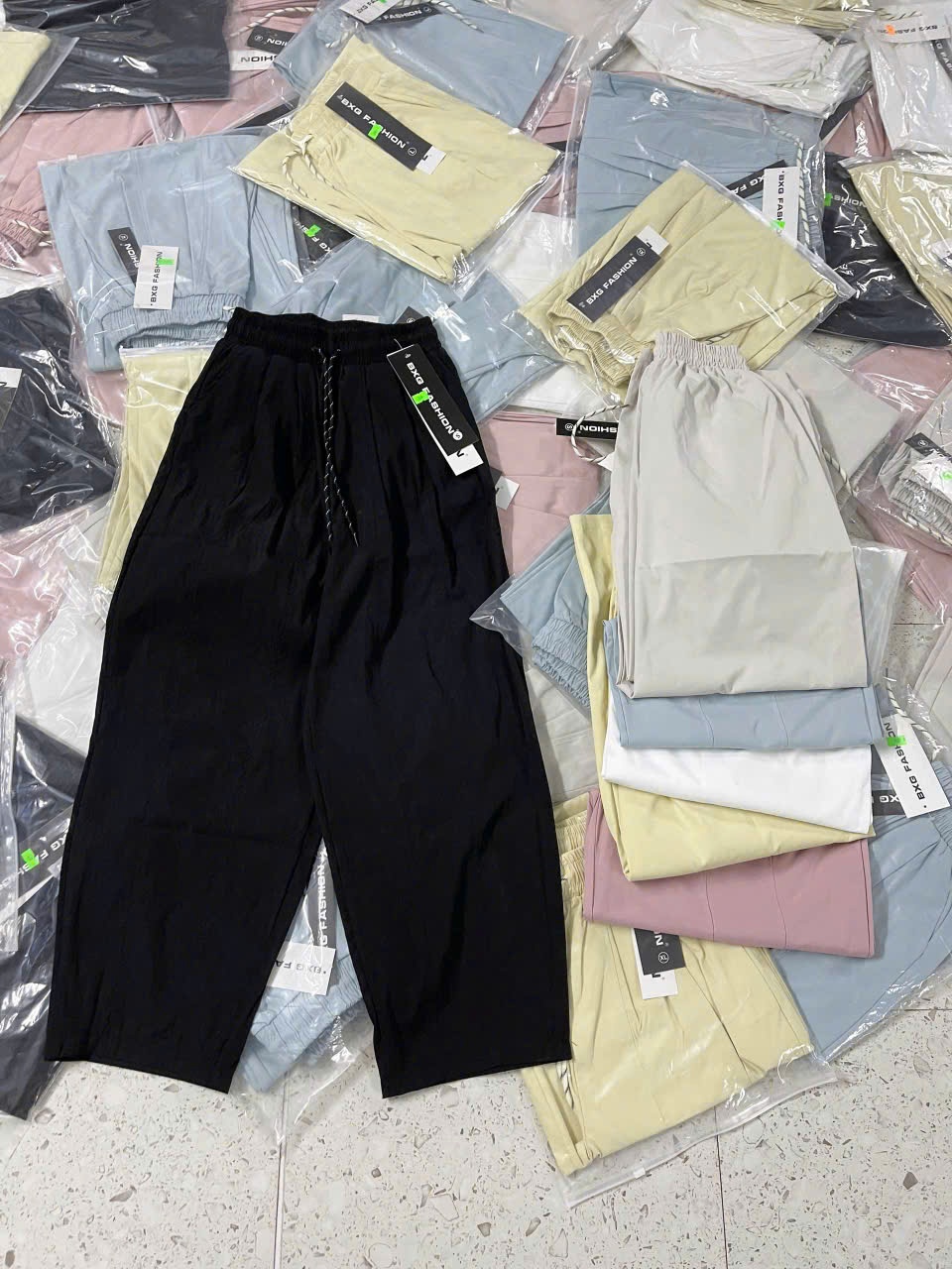 Em còn Xanh :5s Hồng :3s-2M-3xl Sale :85k/ quần