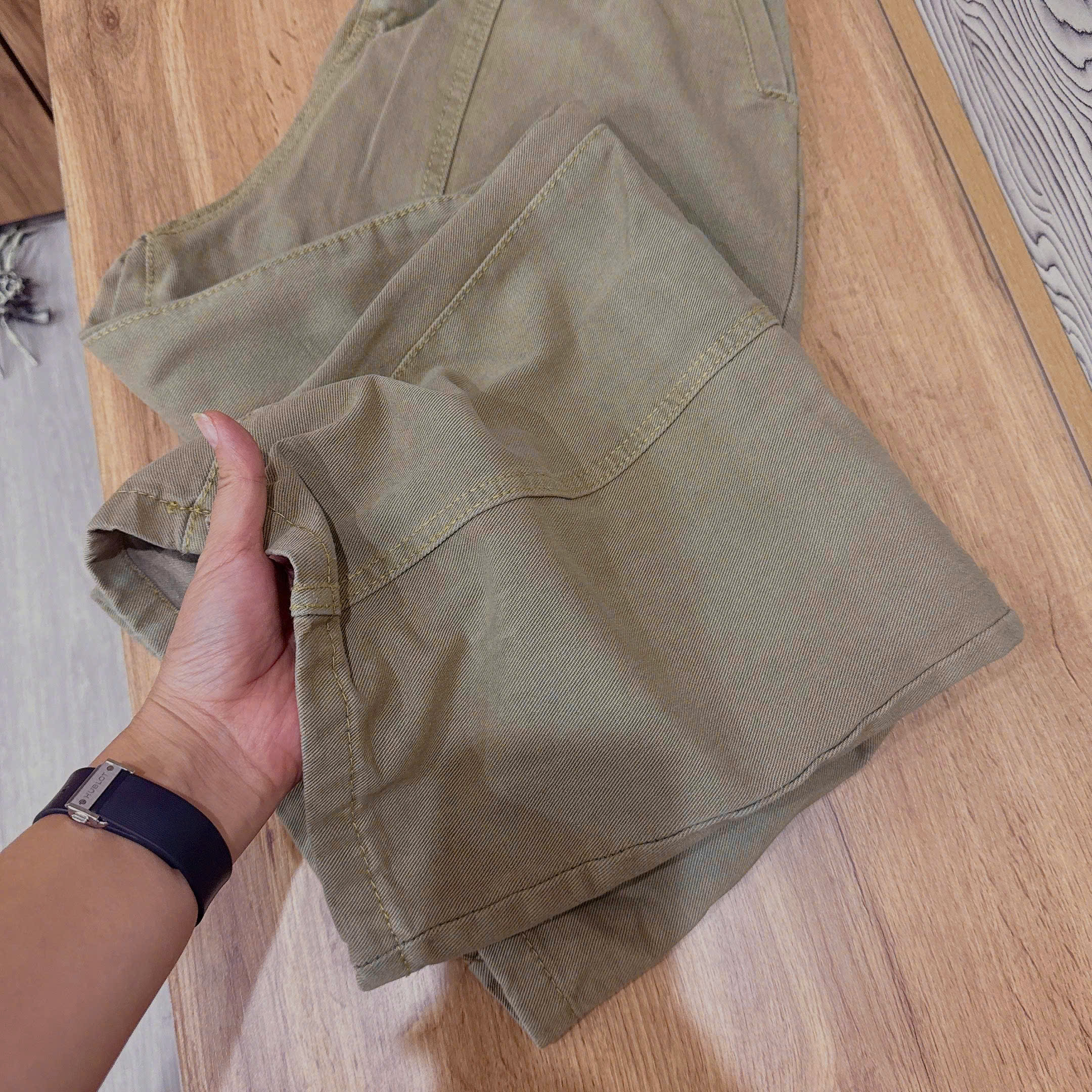 QUẦN JEANS SUÔNG NÂU