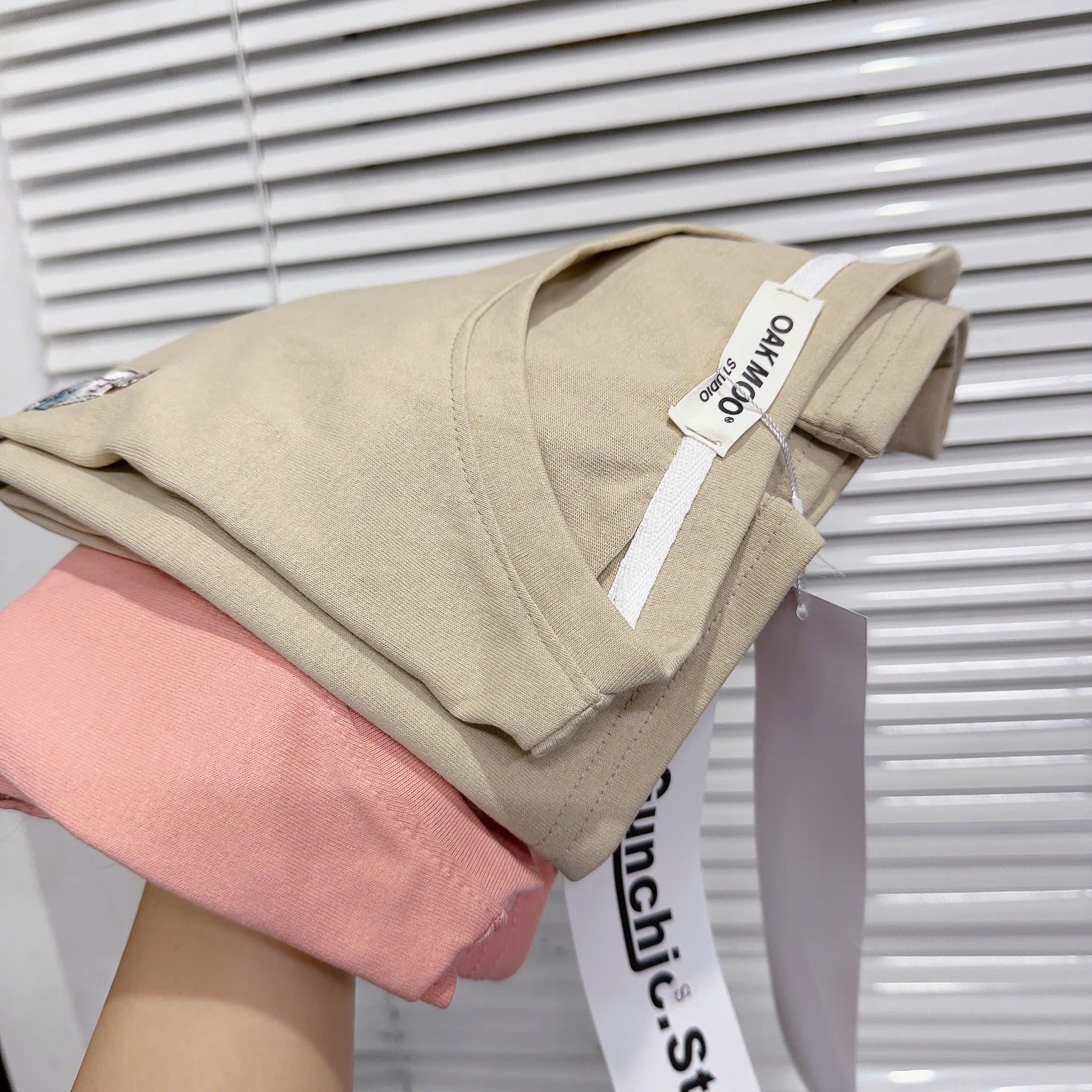 Sét 2 áo nữ cotton thêu ngựa