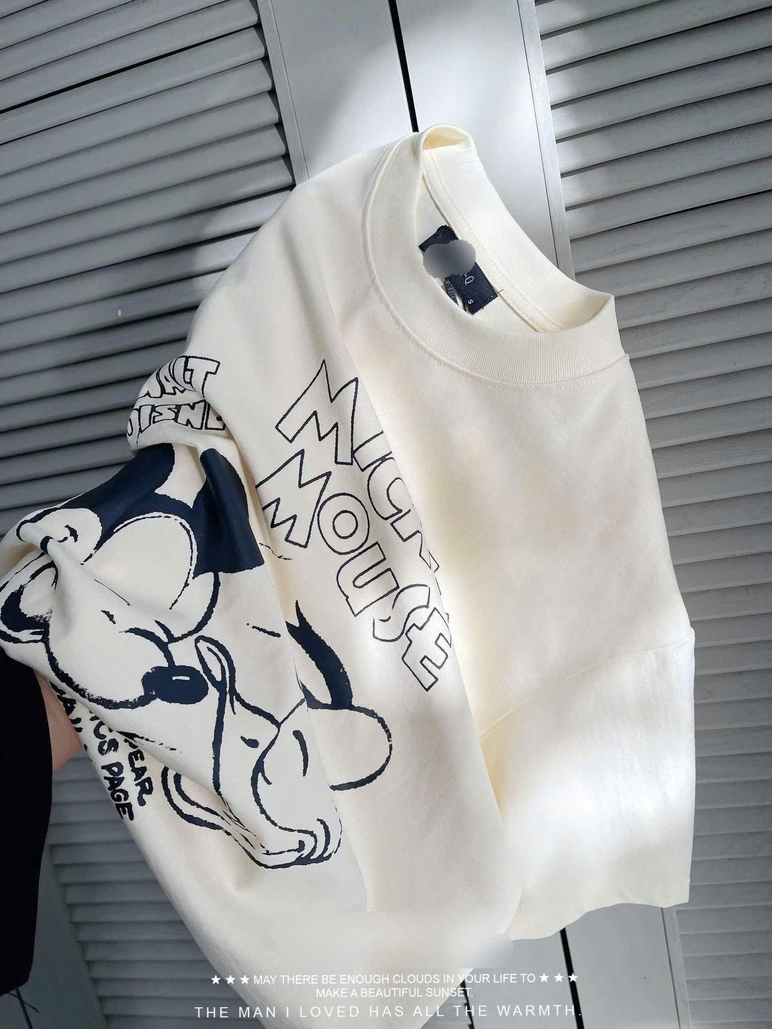 Áo phông Mickeyy nữ màu kem A1